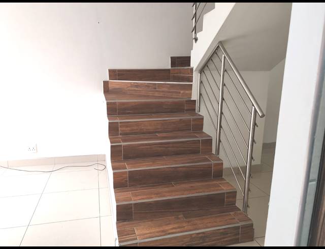 3 BEDROOM DUPLEX FOR SALE IN ESCOMBE